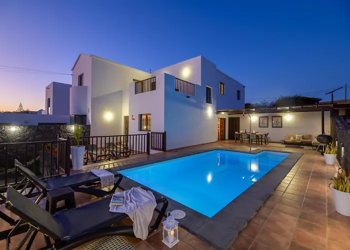 Europa Villa Nazaret